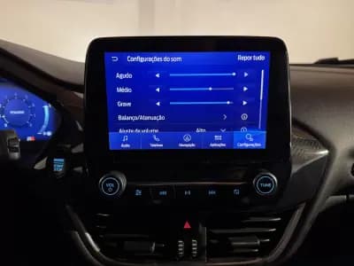 Vendo Ford Puma 2024 - 22250 EUR, 43134 km - AUTO.MOTO.pt