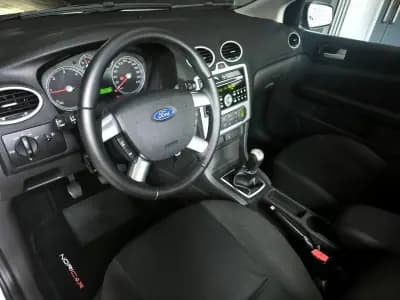 Vendo Ford Focus 2007 - 6950 EUR, 158684 km - AUTO.MOTO.pt