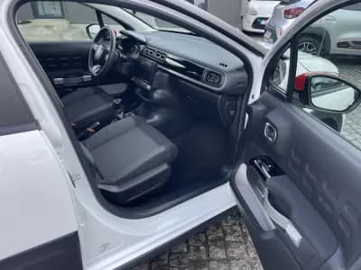 Vendo Citroën C3 2022 - 12650 EUR, 23185 km - AUTO.MOTO.pt