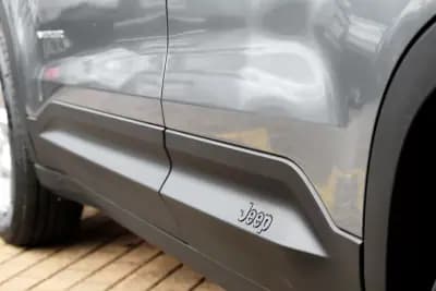 Sell Jeep Avenger 2025 - 23750 EUR, 20000 km - AUTO.MOTO.pt