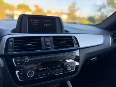 Sell BMW 118 2018 - 19699 EUR, 160000 km - AUTO.MOTO.pt