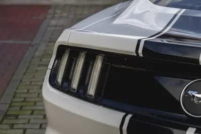 Vendo Ford Mustang 2016 - 30900 EUR, 101230 km - AUTO.MOTO.pt