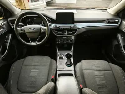 Vendo Ford Focus 2020 - 19900 EUR, 120000 km - AUTO.MOTO.pt