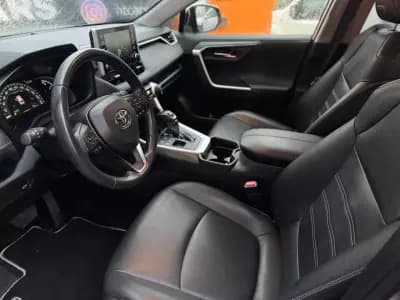 Vendo Toyota RAV4 2021 - 33900 EUR, 135147 km - AUTO.MOTO.pt