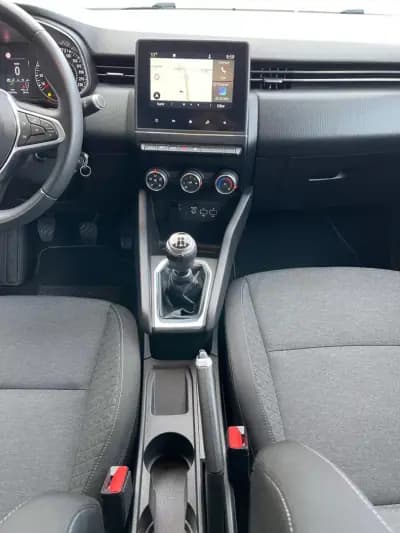 Sell Renault Clio 2020 - 13900 EUR, 42000 km - AUTO.MOTO.pt