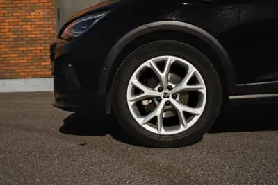 Sell SEAT Arona 2023 - 17500 EUR, 52100 km - AUTO.MOTO.pt