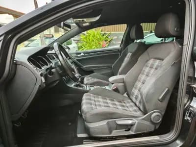 Sell Volkswagen Golf 2014 - 19900 EUR, 160000 km - AUTO.MOTO.pt