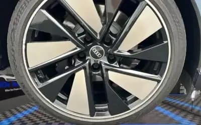 Sell Audi e-tron GT 2022 - 55990 EUR, 80804 km - AUTO.MOTO.pt