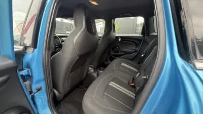 Vendo MINI Cooper 2018 - 19990 EUR, 102000 km - AUTO.MOTO.pt