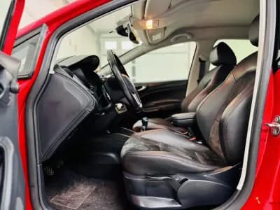 Vendo SEAT Ibiza 2014 - 10250 EUR, 142000 km - AUTO.MOTO.pt