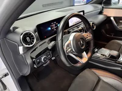 Vendo Mercedes-Benz A 180 2018 - 28000 EUR, 64735 km - AUTO.MOTO.pt