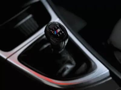 Sell BMW 118 2010 - 13490 EUR, 192045 km - AUTO.MOTO.pt