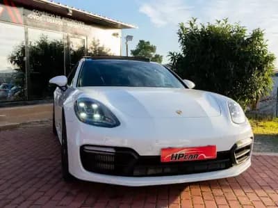 Vendo Porsche Panamera Sport Turismo 2020 - 72990 EUR, 132000 km - AUTO.MOTO.pt