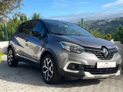 Vendo Renault Captur 2019 - 16990 EUR, 90898 km - AUTO.MOTO.pt