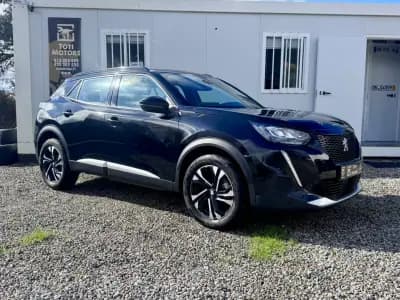 Vendo Peugeot e-2008 2020 - 20990 EUR, 18000 km - AUTO.MOTO.pt