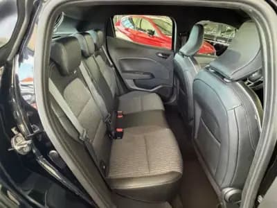 Sell Renault Clio 2022 - 15500 EUR, 77463 km - AUTO.MOTO.pt