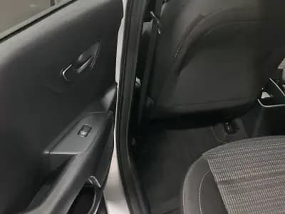 Vendo Kia Stonic 2024 - 19950 EUR, 21450 km - AUTO.MOTO.pt