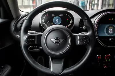 Vendo MINI Clubman 2021 - 18990 EUR, 114563 km - AUTO.MOTO.pt