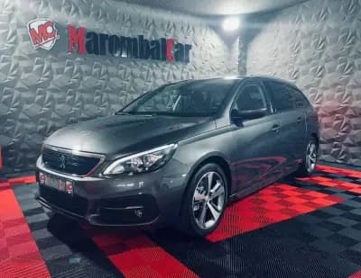 Vendo Peugeot 308 2019 - 12990 EUR, 119631 km - AUTO.MOTO.pt