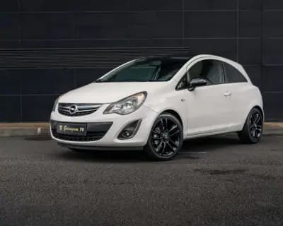 Vendo Opel Corsa 2014 - 8990 EUR, 139000 km - AUTO.MOTO.pt