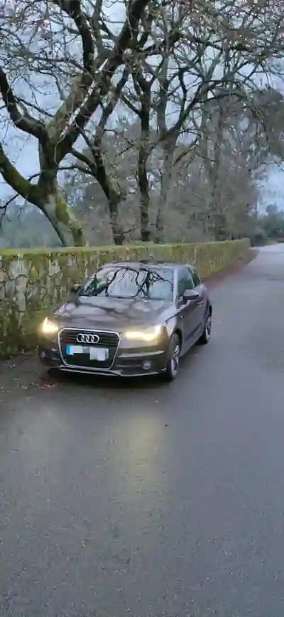 Vendo Audi A1 2012 - 11900 EUR, 225000 km - AUTO.MOTO.pt