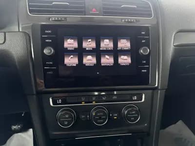 Sell Volkswagen Golf 2017 - 14850 EUR, 162567 km - AUTO.MOTO.pt