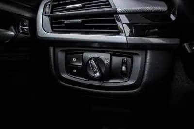 Sell BMW X5 2018 - 31000 EUR, 155206 km - AUTO.MOTO.pt