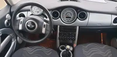 Vendo MINI One 2004 - 7990 EUR, 179700 km - AUTO.MOTO.pt