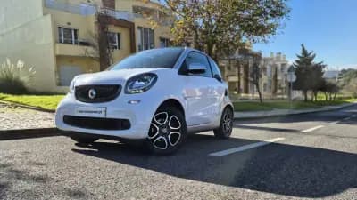 Vendo Smart Fortwo Cabrio 2018 - 12480 EUR, 70000 km - AUTO.MOTO.pt