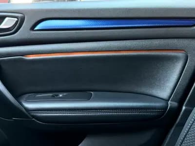 Sell Renault Mégane Sport Tourer 2018 - 15950 EUR, 122000 km - AUTO.MOTO.pt