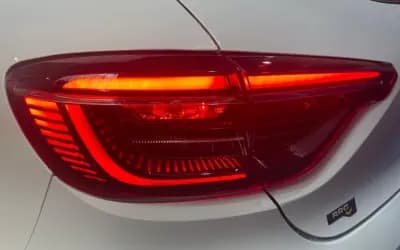 Vendo Renault Clio 2022 - 17899 EUR, 38000 km - AUTO.MOTO.pt