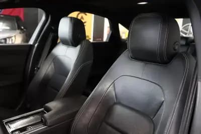 Vendo Jaguar XF 2016 - 25900 EUR, 63375 km - AUTO.MOTO.pt