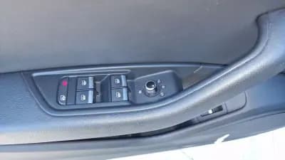 Vendo Audi A5 Sportback 2018 - 30999 EUR, 147920 km - AUTO.MOTO.pt