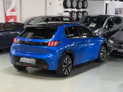 Sell Peugeot 208 2021 - 15990 EUR, 40000 km - AUTO.MOTO.pt