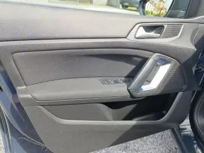 Sell Peugeot 308 SW 2020 - 14500 EUR, 128000 km - AUTO.MOTO.pt