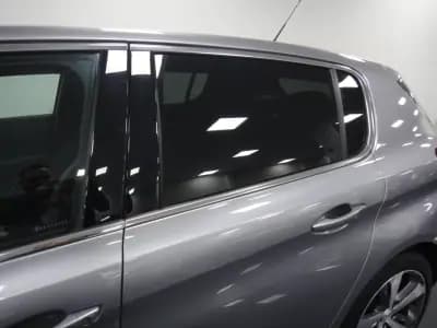 Sell Peugeot 308 2020 - 15500 EUR, 60000 km - AUTO.MOTO.pt