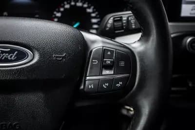 Vendo Ford Focus SW 2023 - 18990 EUR, 64785 km - AUTO.MOTO.pt