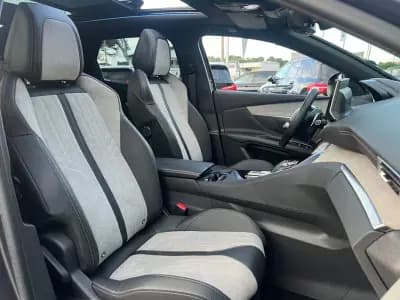 Vendo Peugeot 3008 2022 - 22900 EUR, 94740 km - AUTO.MOTO.pt