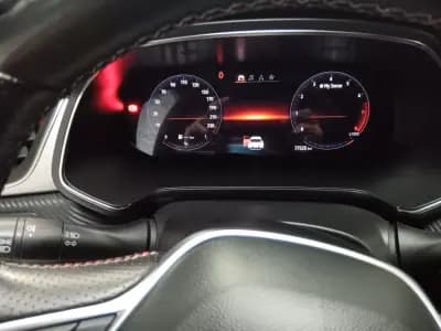 Sell Renault Captur 2022 - 17500 EUR, 77000 km - AUTO.MOTO.pt