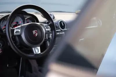 Vendo Porsche Cayman 2007 - 43000 EUR, 145000 km - AUTO.MOTO.pt