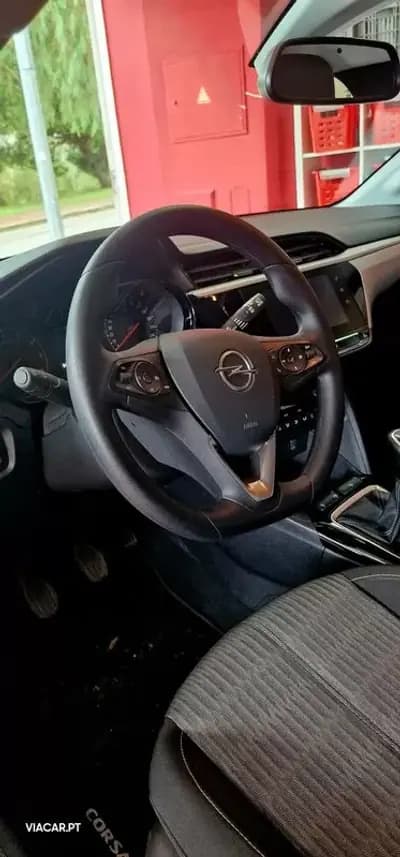 Vendo Opel Corsa 2021 - 12450 EUR, 43982 km - AUTO.MOTO.pt