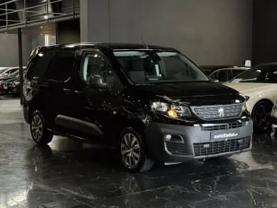 Sell Peugeot Partner 2021 - 14990 EUR, 108700 km - AUTO.MOTO.pt