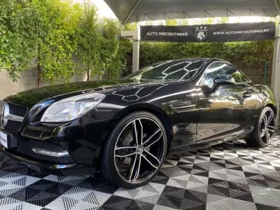 Sell Mercedes-Benz SLK 200 2012 - 18900 EUR, 133853 km - AUTO.MOTO.pt
