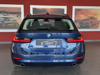 Vendo BMW 318 2022 - 31990 EUR, 121526 km - AUTO.MOTO.pt