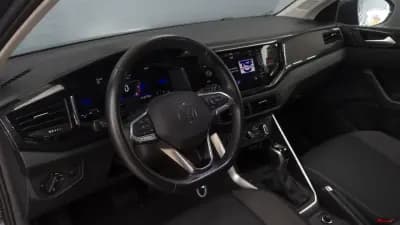 Vendo Volkswagen Taigo 2024 - 20850 EUR, 36000 km - AUTO.MOTO.pt