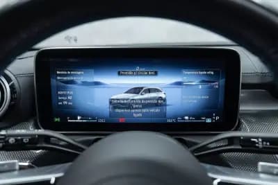 Vendo Mercedes-Benz C 300 2022 - 42950 EUR, 63000 km - AUTO.MOTO.pt