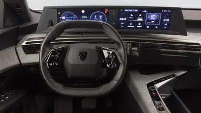 Vendo Peugeot 5008 2025 - 33900 EUR, 25000 km - AUTO.MOTO.pt