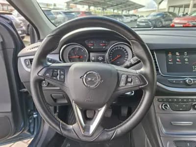Vendo Opel Astra 2017 - 13000 EUR, 99950 km - AUTO.MOTO.pt