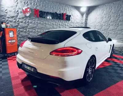 Sell Porsche Panamera 2015 - 43990 EUR, 110565 km - AUTO.MOTO.pt