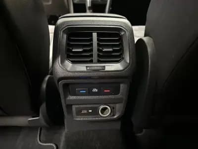 Vendo Volkswagen Tiguan 2020 - 31800 EUR, 97000 km - AUTO.MOTO.pt